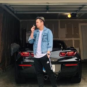 Meet your Posher, Lê